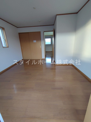 【居間・リビング】 | セリオ上宿B | 別部屋写真です。