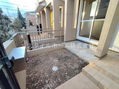 【庭】 | セリオ上宿B | 別部屋写真です。