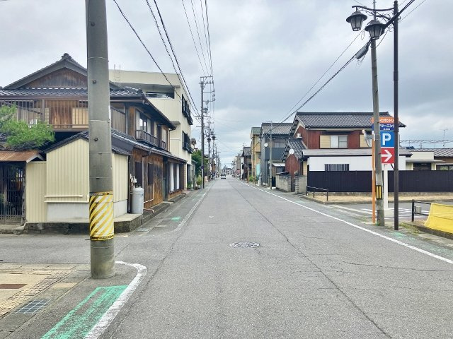 碧南市音羽町３丁目の周辺