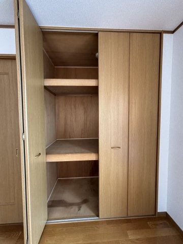 幾野パレーテの収納