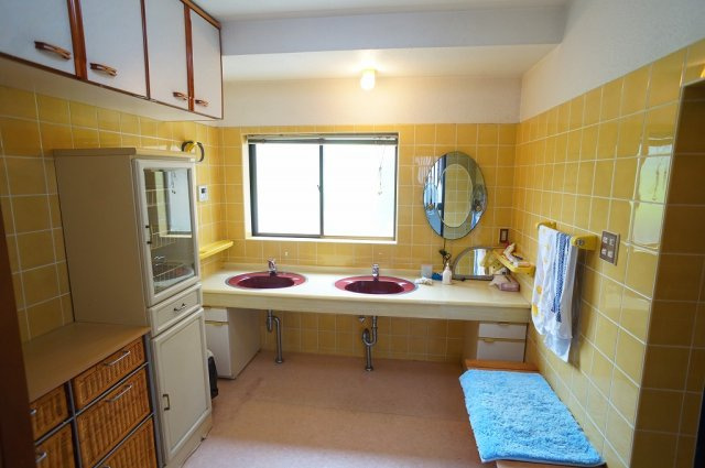 【洗面所】 | 奈良県御所市大字栗阪329-2 | 【洗面室】