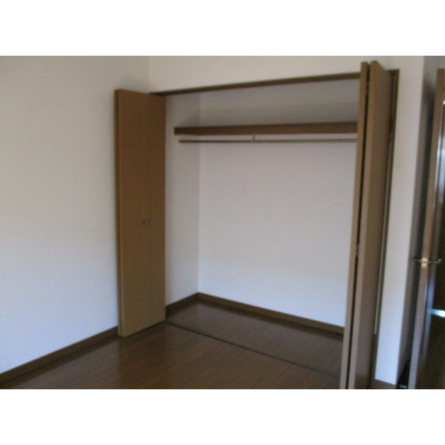 ノーブル駅東のその他