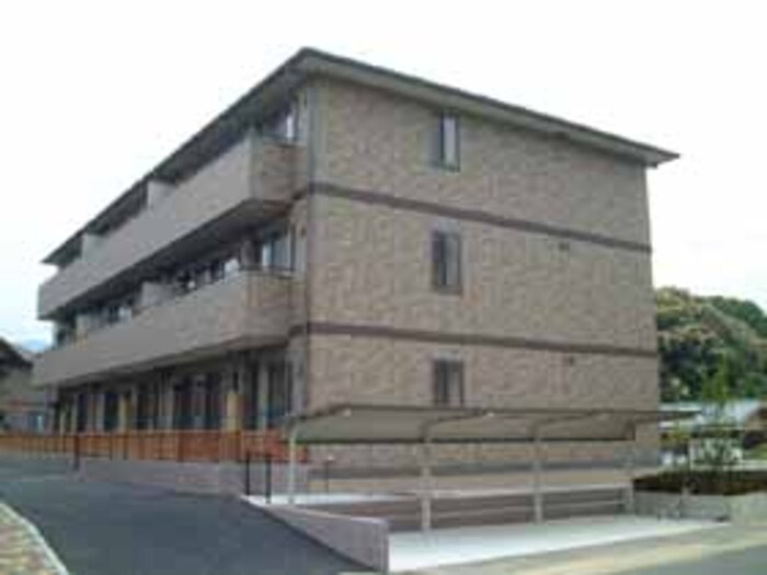 リビングタウン弥生が丘 A棟