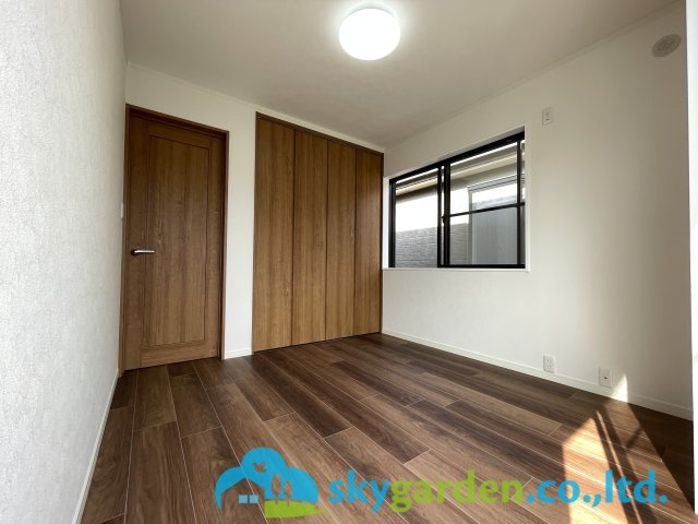 茅ヶ崎市香川4丁目　中古戸建の寝室