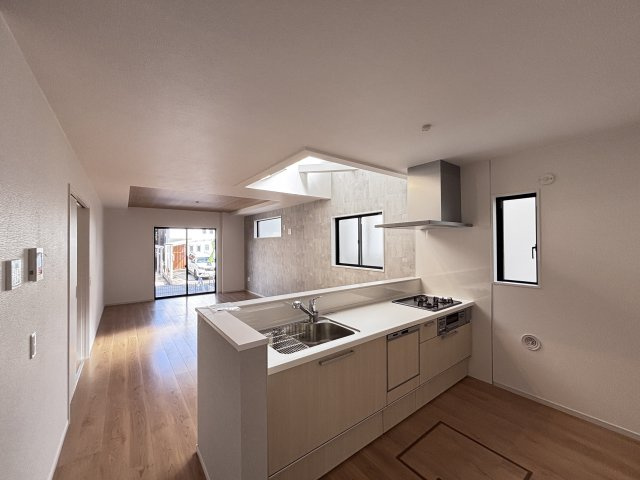 広島市安佐南区安東４丁目の新築一戸建のキッチン