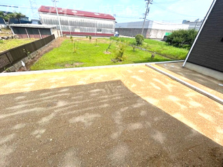 【庭】 | 瑞穂市生津天王東町新築建売全3棟！耐震＋制震のお家！お車並列3台可能！インナーバルコニーのあるお家！ | 瑞穂市生津天王東町新築建売全3棟！耐震＋制震のお家！お車並列3台可能！インナーバルコニーのあるお家！