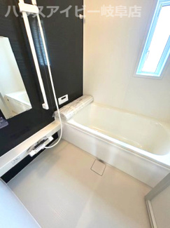 【浴室】 | 瑞穂市生津天王東町新築建売全3棟！耐震＋制震のお家！お車並列3台可能！インナーバルコニーのあるお家！ | 瑞穂市生津天王東町新築建売全3棟！耐震＋制震のお家！お車並列3台可能！インナーバルコニーのあるお家！