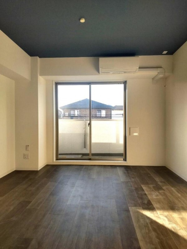 グランデトワールⅤの居間・リビング