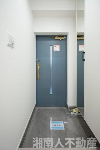 グランシティ湘南江ノ島の玄関|シンプルで使いやすい玄関です
