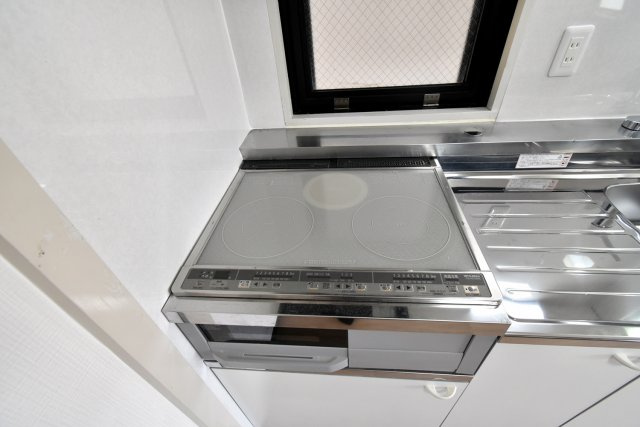 レジデンスドールのキッチン|IHコンロ