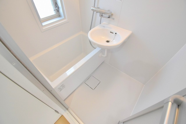 ABODE21の浴室|日々の疲れを癒すお風呂付です