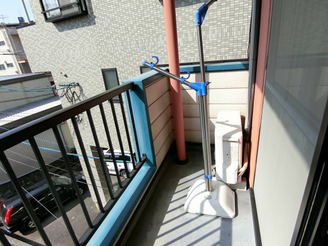 サンアップビルのバルコニー|外からの目が気にならないバルコニーで洗濯物が干せます