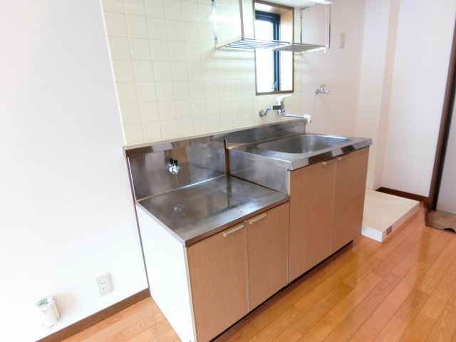 サンアップビルのキッチン|キッチンでお料理をお楽しみください