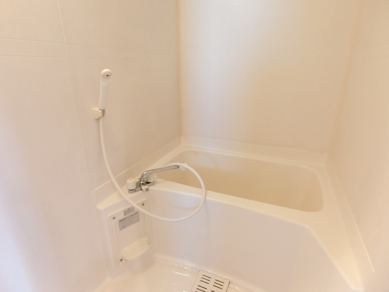 サンアップビルの浴室|お風呂で日々の疲れを落としましょう