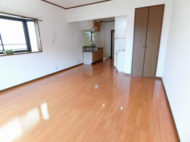 サンアップビルの内装|中はこのようになっています