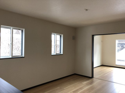 【居間・リビング】 | 鹿角市花輪字福士・中古住宅 | 新築時の画像です