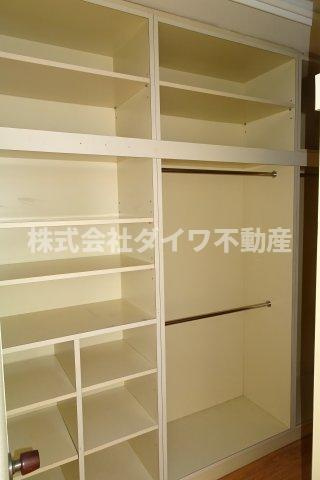 スクエアファースト岡崎の収納
