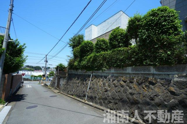 藤沢市藤が岡３丁目売地の周辺