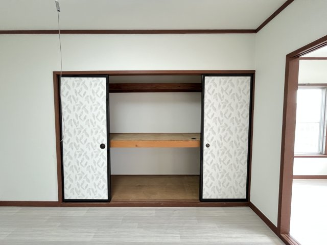 富谷マンションの収納