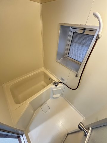 富谷マンションの浴室