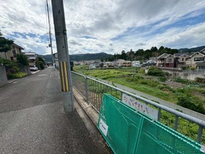 【前面道路含む現地写真】 | 篠町野条馬場　中古戸建