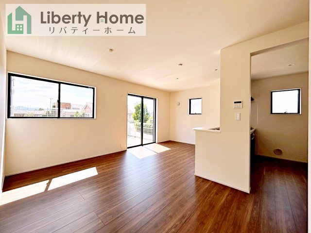 第1笠間市笠間　新築戸建　1号棟の居間・リビング