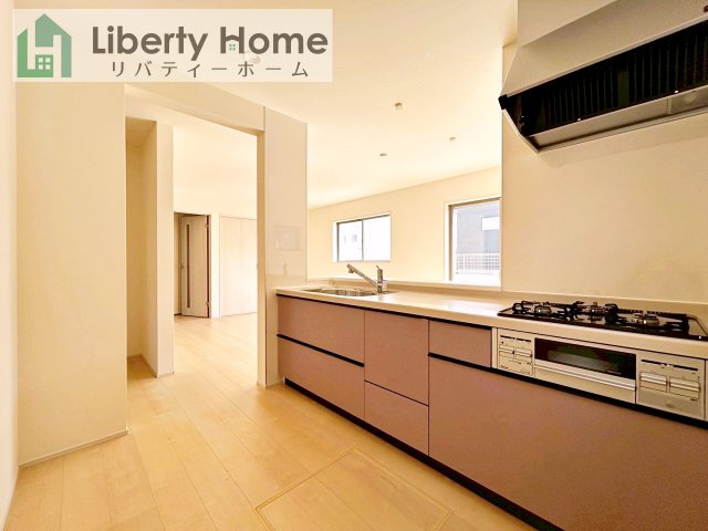 第1笠間市笠間　新築戸建　2号棟のキッチン