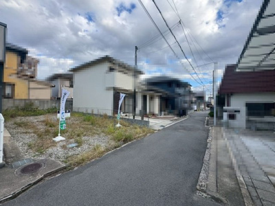 【前面道路含む現地写真】 | 本町　売土地 | 【南西向き！日当たり良好】土地面積約２５．０１坪♪
