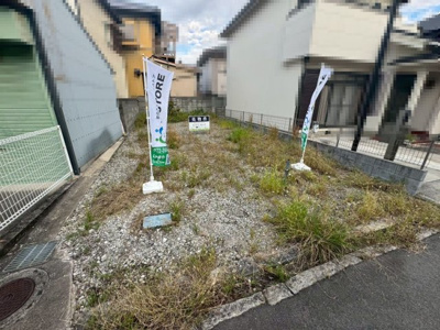 【外観】 | 本町　売土地 | 【閑静な住宅地でのびのび子育て】閑静な住宅地で子育て家族にピッタリ！毎日のお散歩も快適な緑に恵まれたエリアです♪