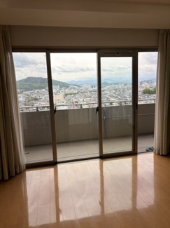 【No.7411】サーパス青葉町/3LDK/最上階の居間・リビング