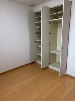 【No.7411】サーパス青葉町/3LDK/最上階の収納