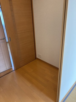 【No.7411】サーパス青葉町/3LDK/最上階の洋室