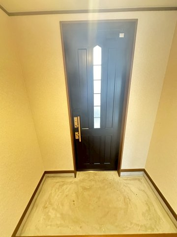 ＥＣハイツの玄関