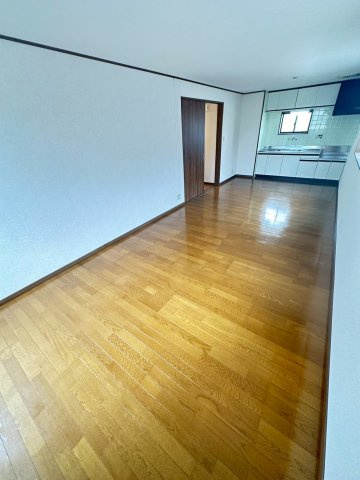 ＥＣハイツの居間・リビング