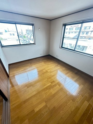 ＥＣハイツの居間・リビング