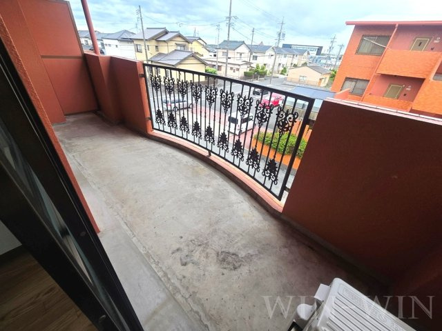 フリーダムコート 弐番館のバルコニー|イメージ（同建物内別部屋の写真です）