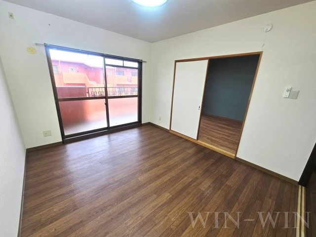 フリーダムコート 弐番館の寝室|イメージ（同建物内別部屋の写真です）