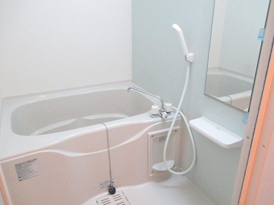 【浴室】 | アーバンハイツ岩崎Ｅ | 浴室暖房乾燥機・追い炊き機能付き