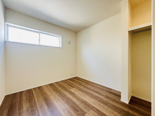 碧南市相生町2丁目34-21『仲介手数料無料』新築戸建ての洋室