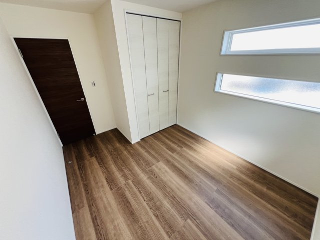 碧南市相生町2丁目34-21『仲介手数料無料』新築戸建ての洋室