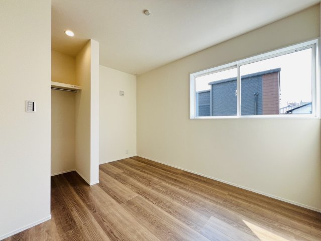 碧南市相生町2丁目34-21『仲介手数料無料』新築戸建ての洋室