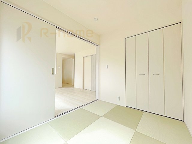 第1笠間市笠間　新築戸建て　3号棟の和室|フローリングより衝撃が少ない和室は、ご両親のお部屋やキッズスペース、客間としても活用頂けます。