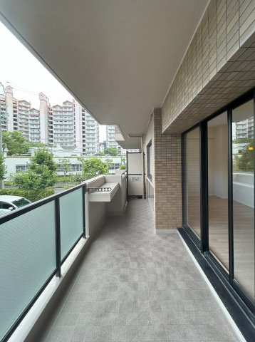 ガーデンコート和泉中央のバルコニー|バルコニースペース