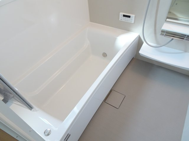 ゆずり葉墨俣貸家の浴室