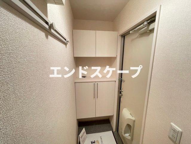 サリチェの玄関|高崎、前橋、伊勢崎エリアのお部屋探しはエンドスケープまで！お客様の理想お聞かせ下さい♪