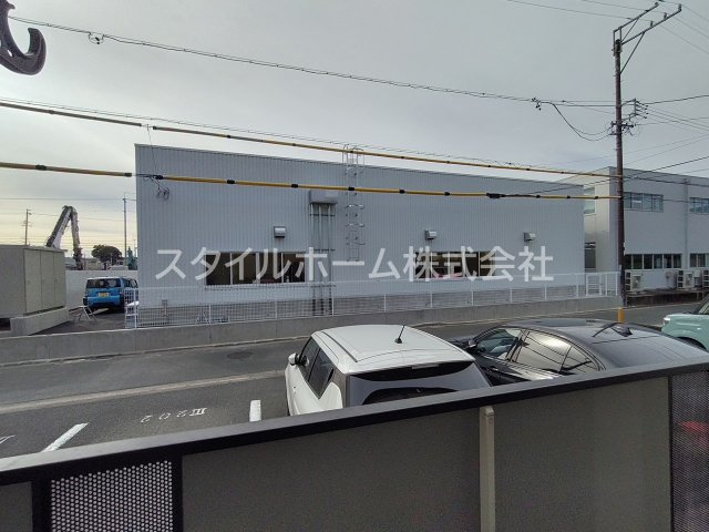 メゾン・ド・ラヴィ菰口Ⅱの展望|別部屋写真です。