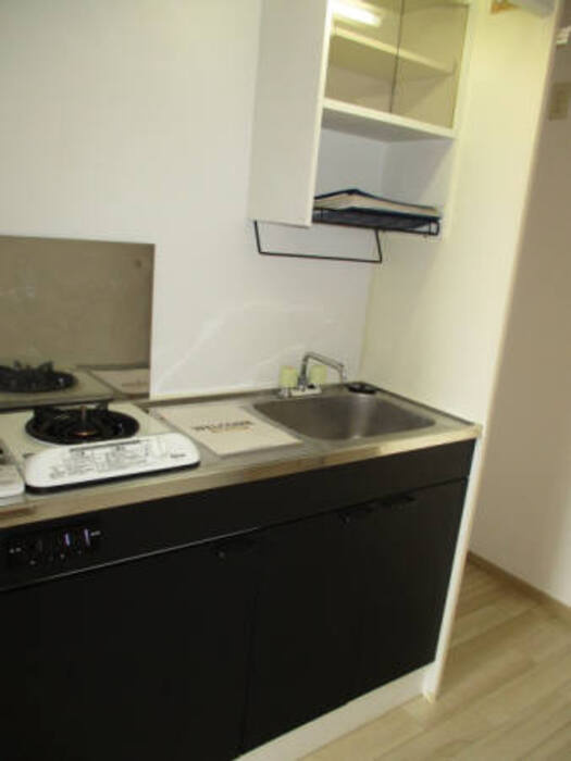 メゾン・ド・ラヴィ菰口Ⅱのキッチン