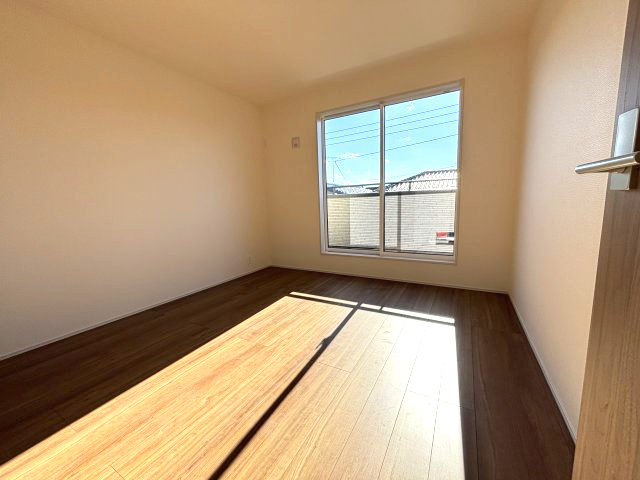 新築戸建て　我孫子市高野山の洋室