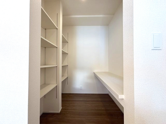 新築戸建て　我孫子市高野山のその他|パントリー