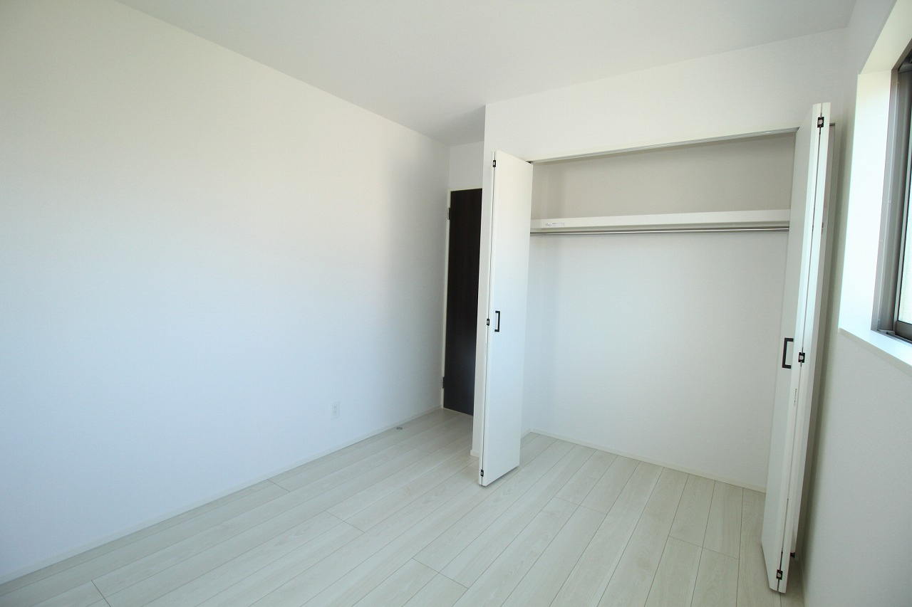 香美市土佐山田町宝町4丁目　2号棟（全5区画）　新築戸建の収納|2F　北東の部屋　5.25帖